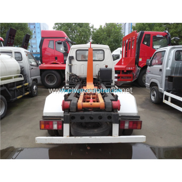 Small 6 wheels rear load garbage truck